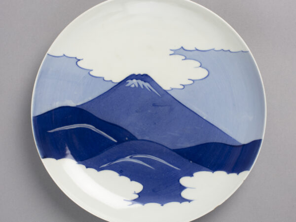 Dish with blue on white design of Mount Fuji and clouds
