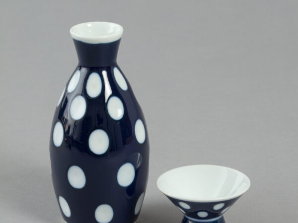 Sake flask and cup with dark blue design with white spots